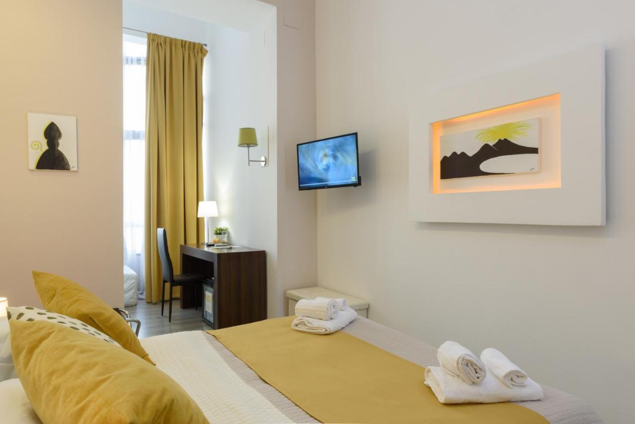 Domus Angioina Bed & Breakfast Naples Exterior photo