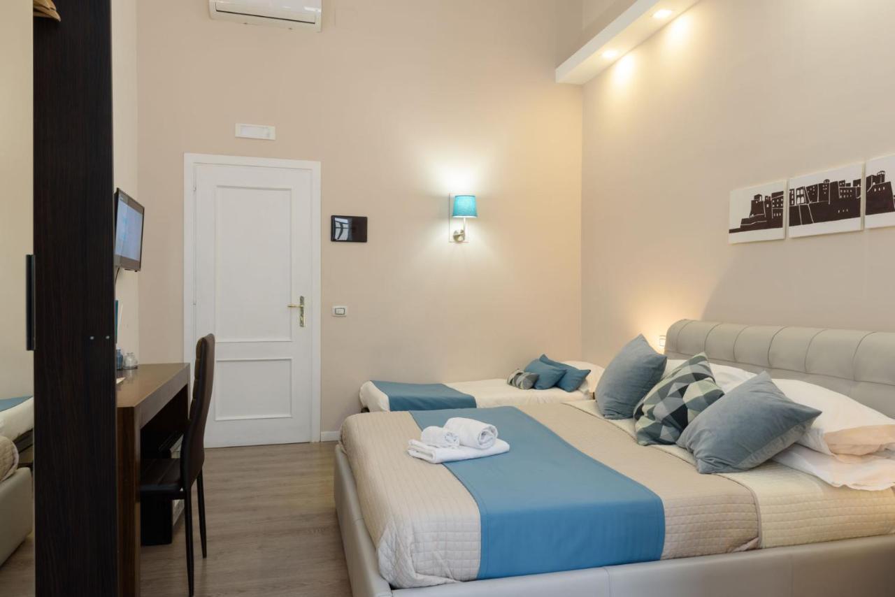Domus Angioina Bed & Breakfast Naples Exterior photo