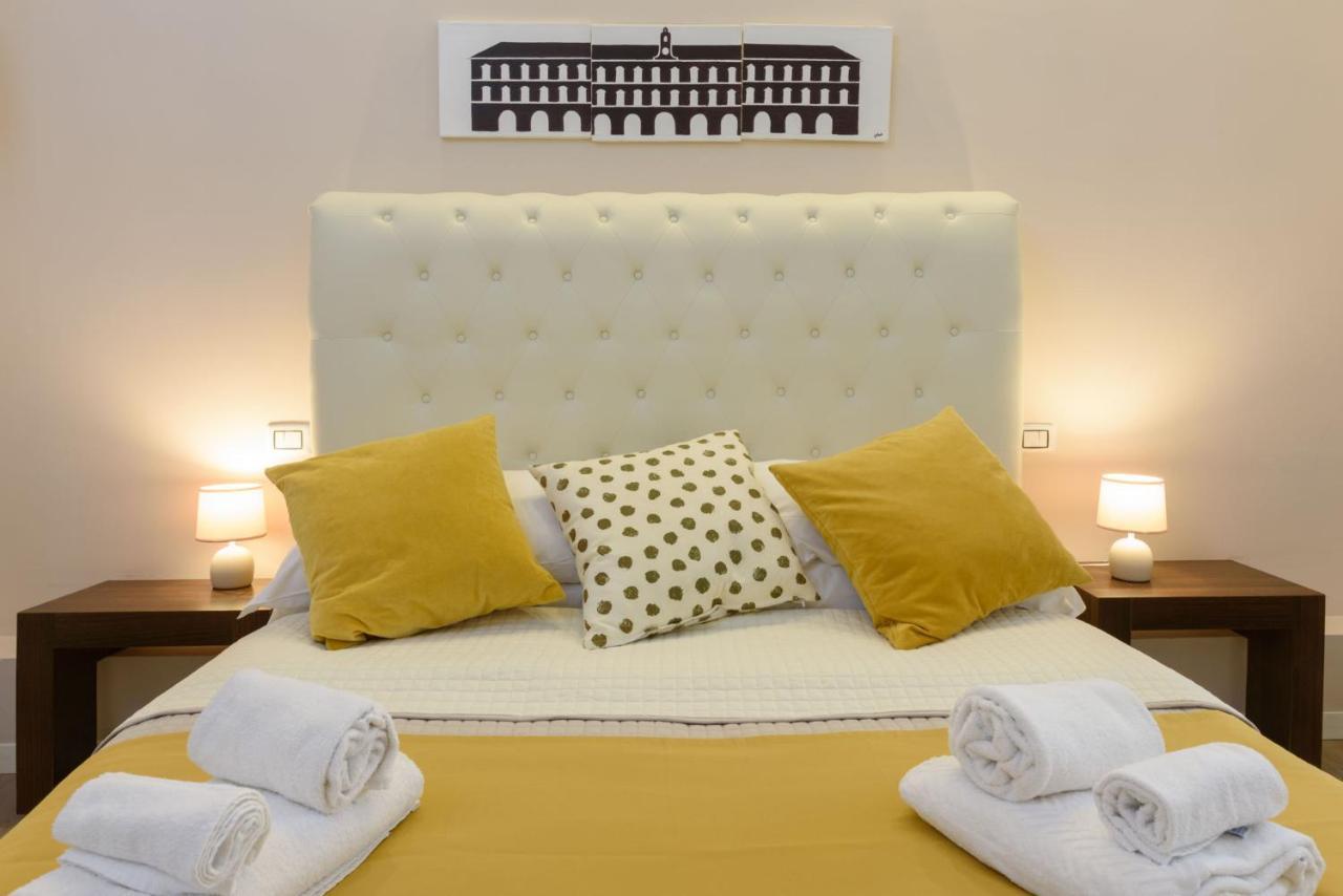 Domus Angioina Bed & Breakfast Naples Exterior photo