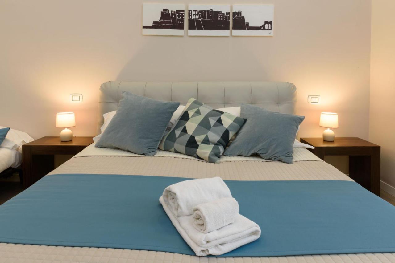Domus Angioina Bed & Breakfast Naples Exterior photo